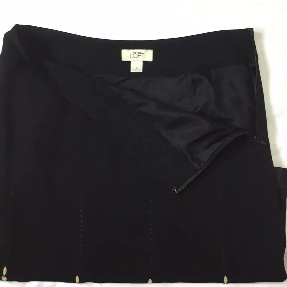 Ann Taylor LOFT Embroidered Pencil Skirt Size 4